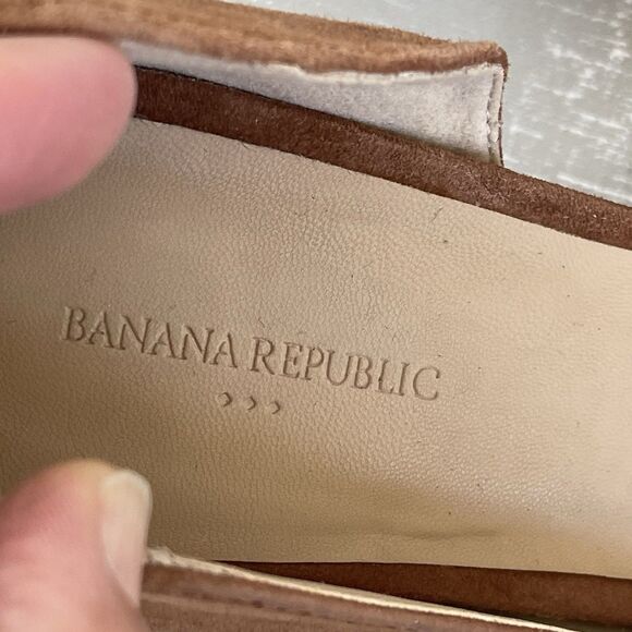 Banana Republic Brown Suede Pointed Toe Heels 9 M Preppy Party Classic Pumps - Picture 15 of 16